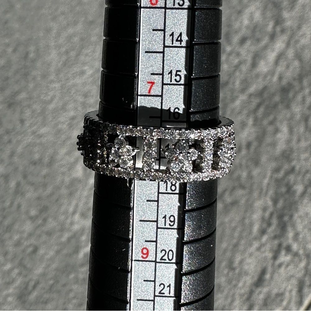 NEW Dazzling CZ Star Ring 18K White Gold (silver-tone) Celestial Cosmic Sz 7.75 - Picture 5 of 11